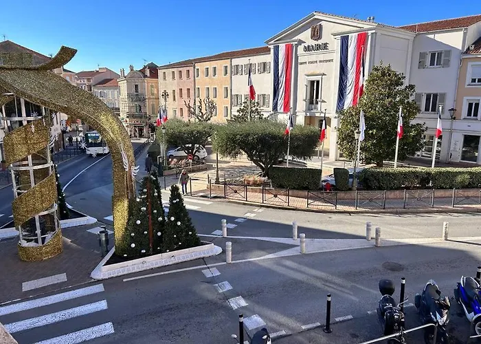 Jaya- 4/6 Pers-standing Neuf Hyper Centre Terrasse * Saint-Raphaël